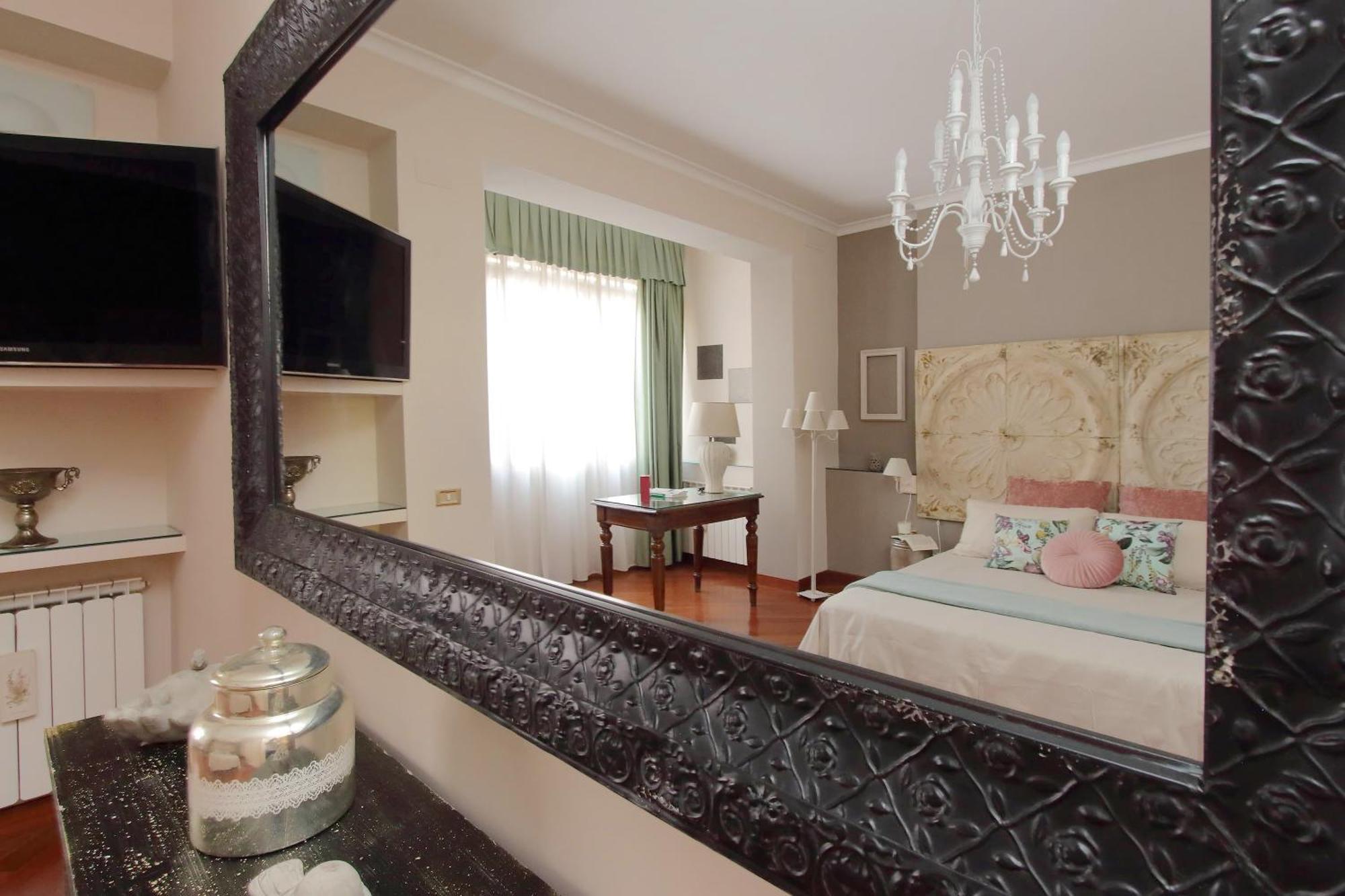 Beautiful With Amazing Rooftop&jacuzzi Apartment *