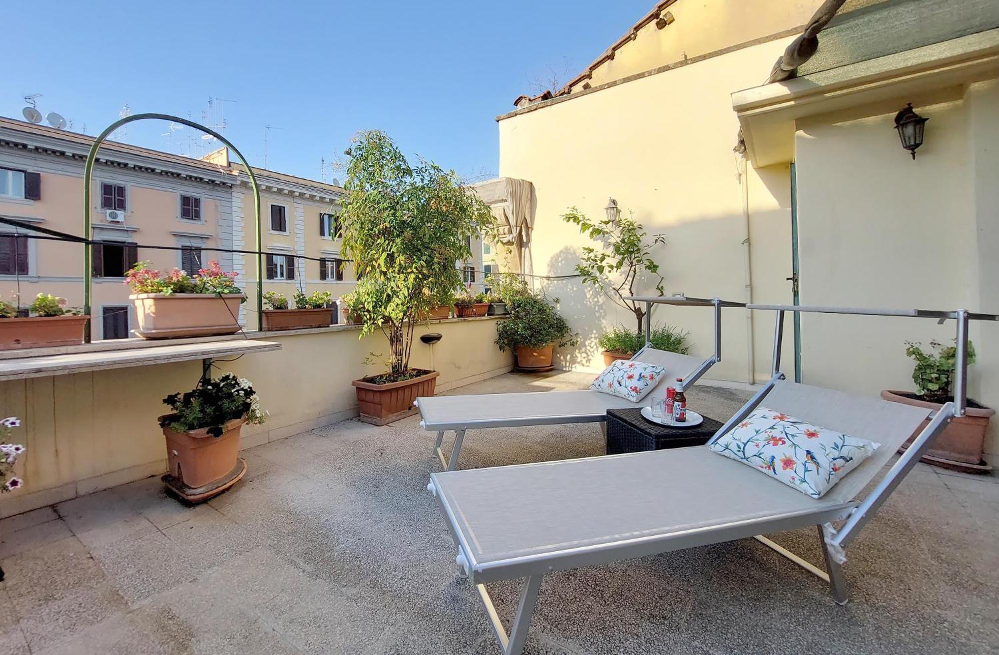 Apartment Beautiful With Amazing Rooftop&jacuzzi *